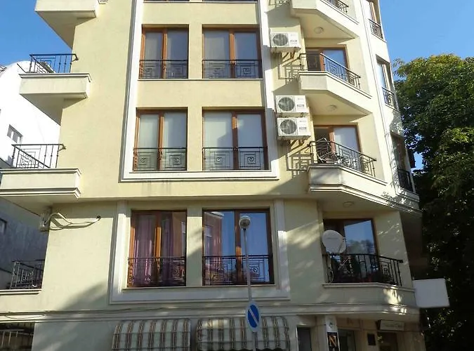 아파트 Comfort Zamenhof *